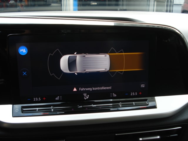 FORD Grand Tourneo Connect 2.0 EcoBlue Titanium Automat-image-11
