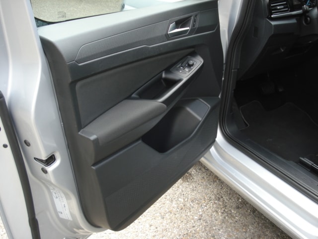 FORD Grand Tourneo Connect 2.0 EcoBlue Titanium Automat-image-15