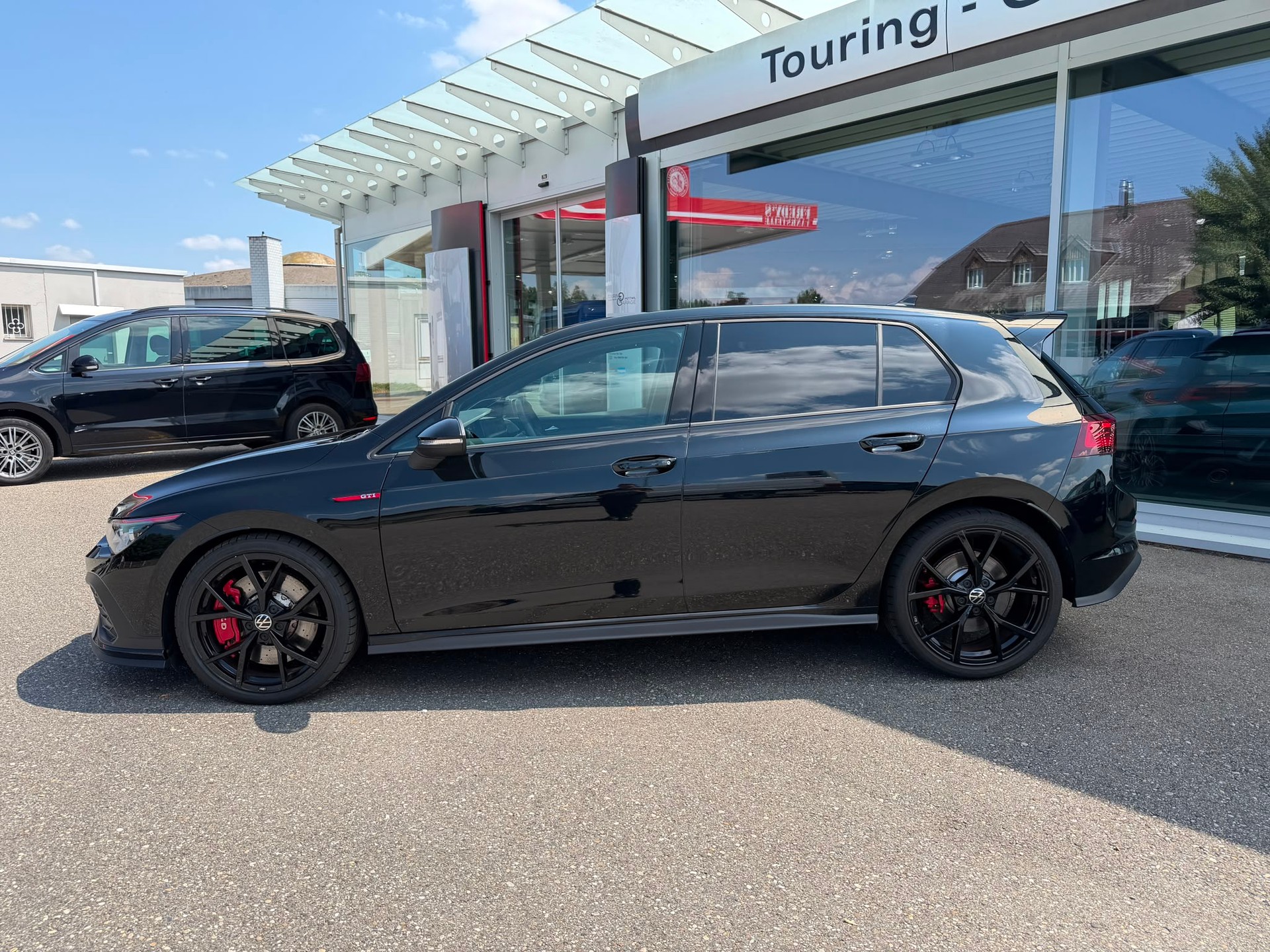 VW Golf 2.0 TSI GTI Clubsport DSG-image-1