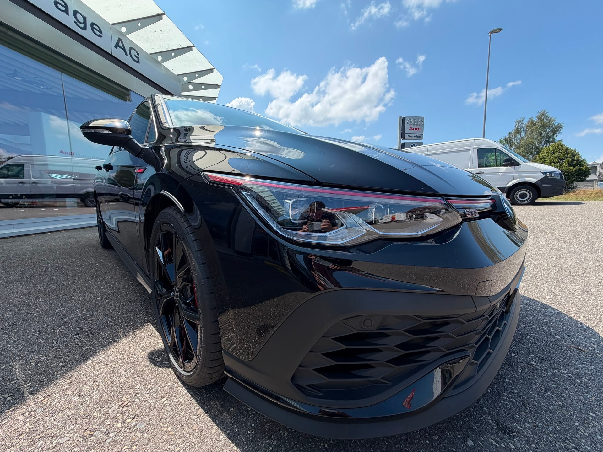VW Golf 2.0 TSI GTI Clubsport DSG-image-8