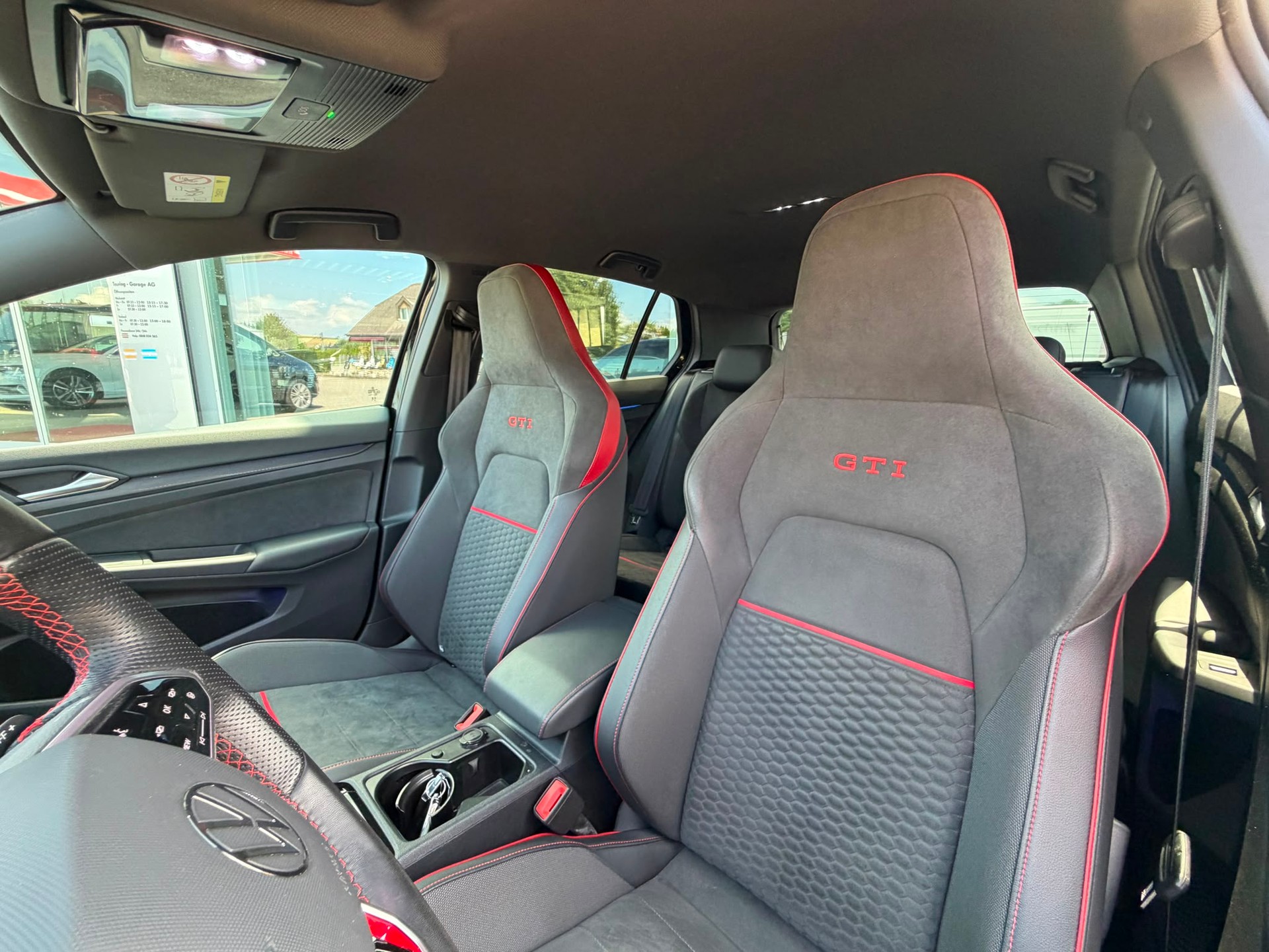 VW Golf 2.0 TSI GTI Clubsport DSG-image-22