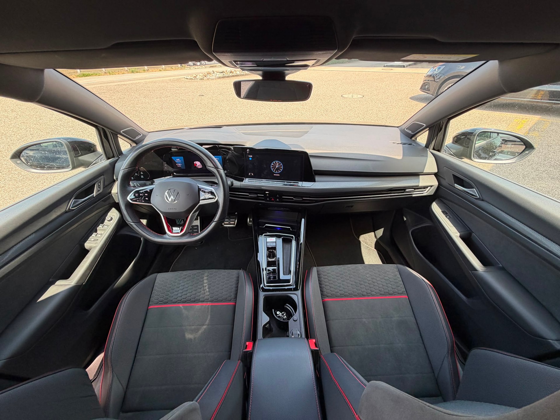 VW Golf 2.0 TSI GTI Clubsport DSG-image-21