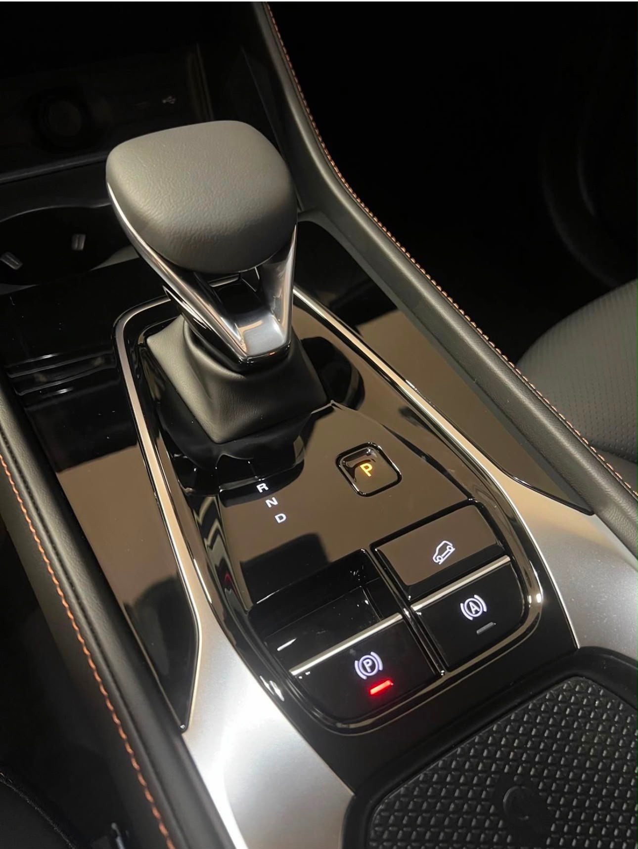 MG HS 1.5 HEV Luxury-image-7