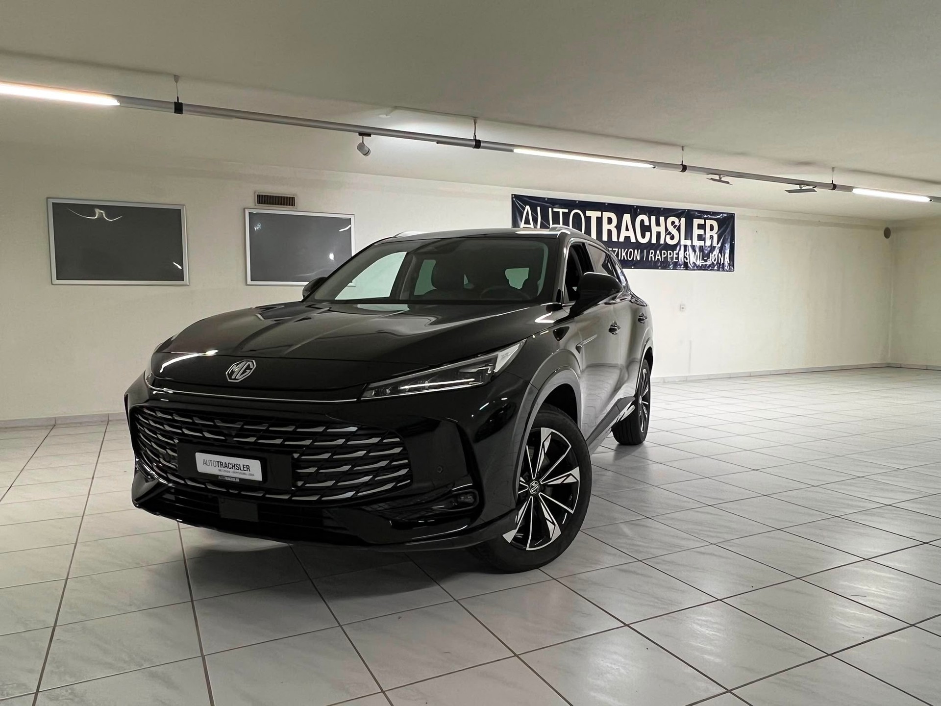 MG HS 1.5 HEV Luxury-image-0