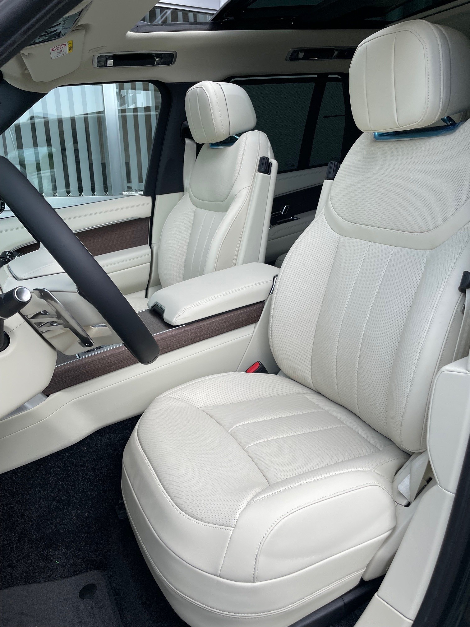 LAND ROVER Range Rover 3.0 I6 P460e HSE-image-7
