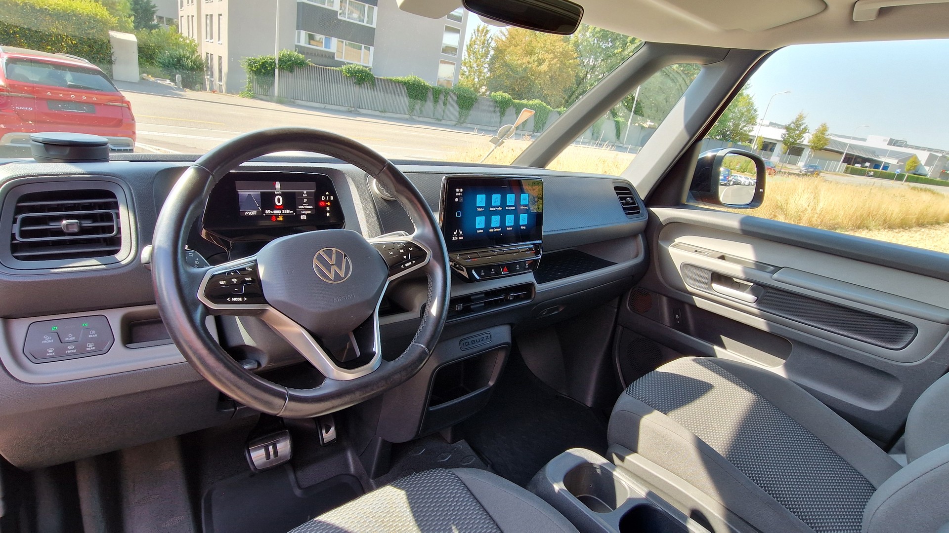 VW ID. Buzz Cargo-image-6