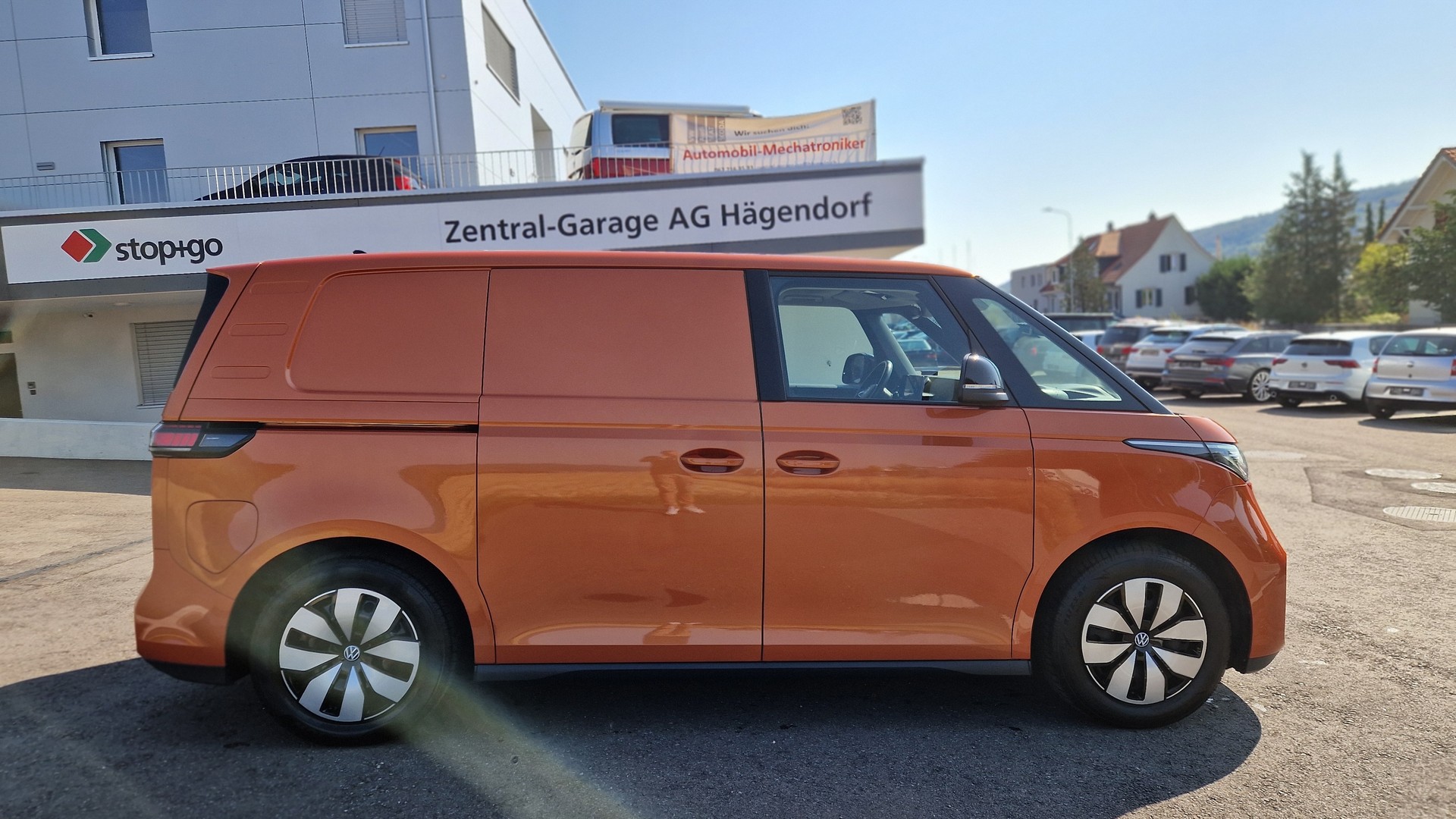 VW ID. Buzz Cargo-image-4