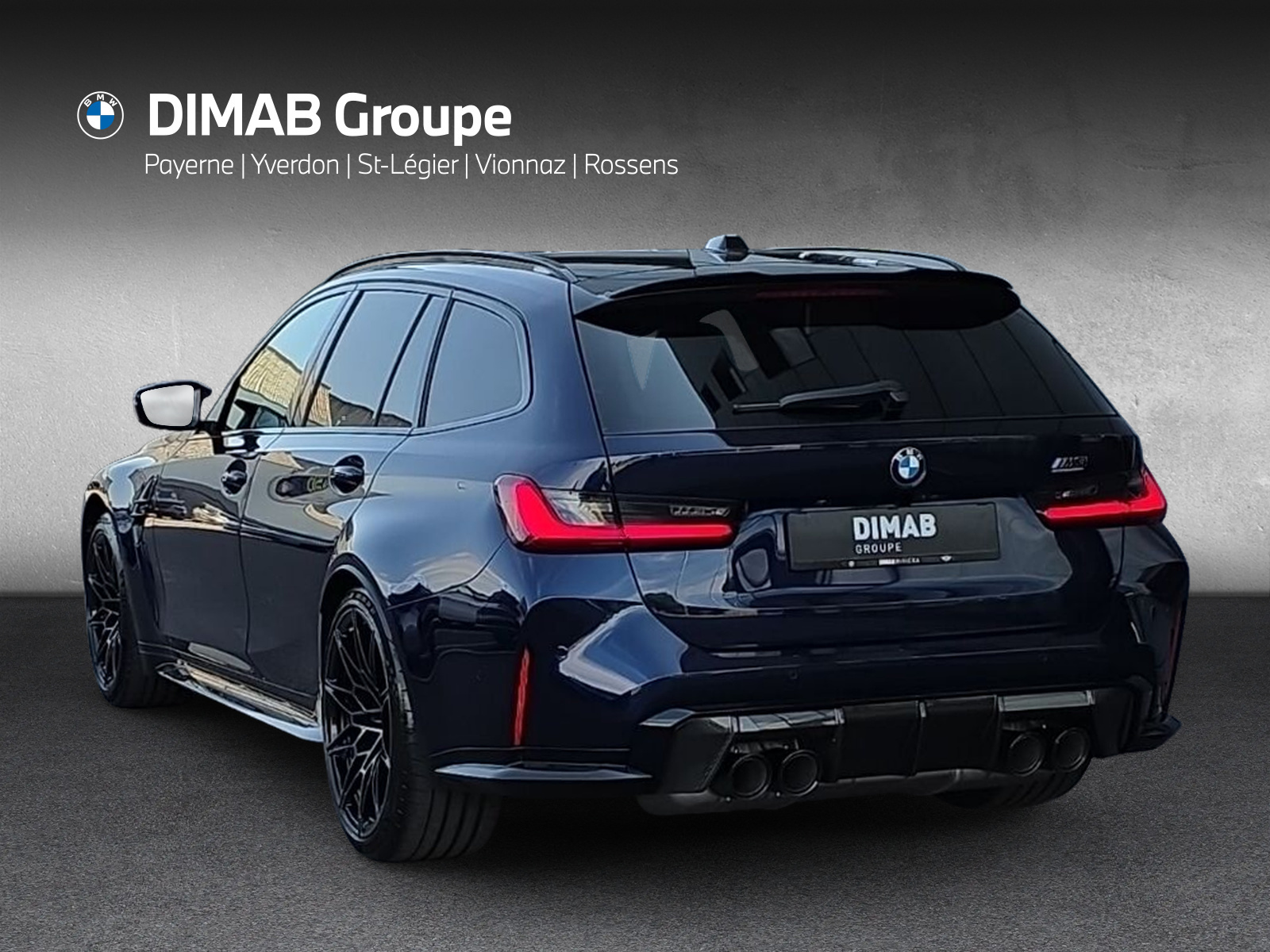 BMW M3 Touring xDrive Competition M-showroom-element-2