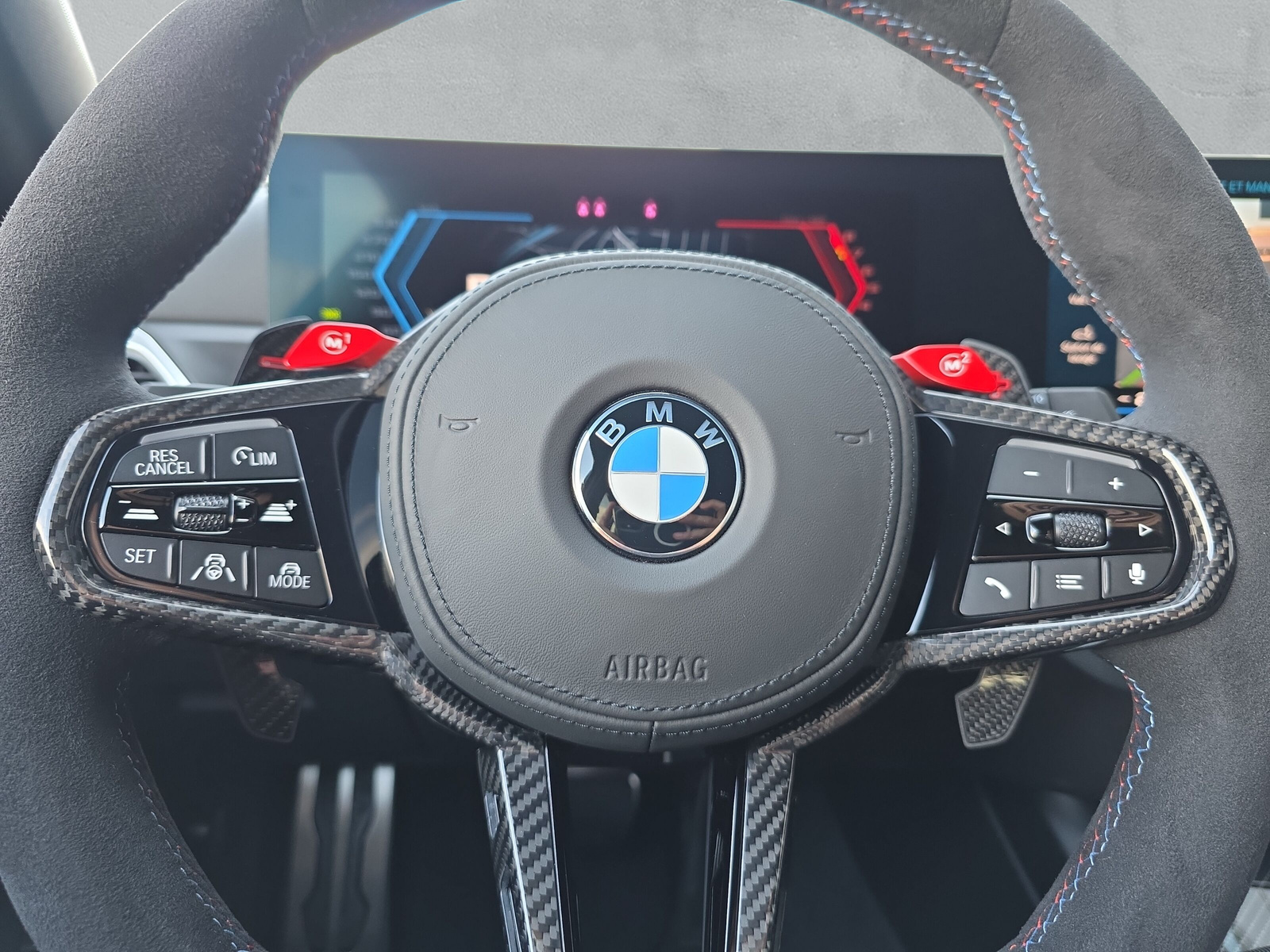 BMW M3 Touring xDrive Competition M-image-22