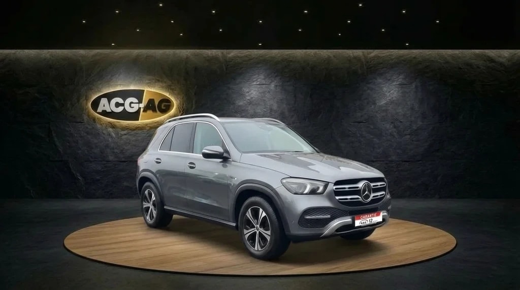 MERCEDES-BENZ GLE 350 e 4Matic 9G-Tronic ** NP 104'800.– ** SOH 97,6% ** Nappa ** 360° ** Sitzh. V+H ** Memory **-image-0