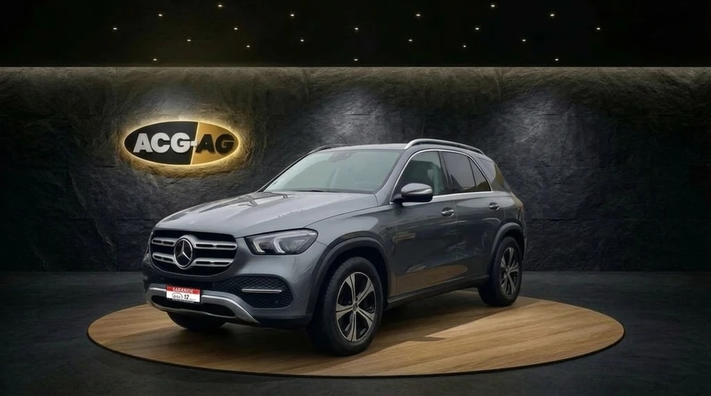 MERCEDES-BENZ GLE 350 e 4Matic 9G-Tronic ** NP 104'800.– ** SOH 97,6% ** Nappa ** 360° ** Sitzh. V+H ** Memory **-image-2