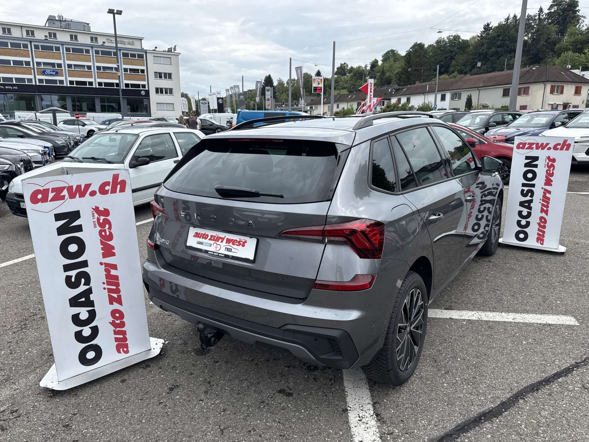 SKODA Kamiq 1.5 TSi Selection DSG-Automat-image-2