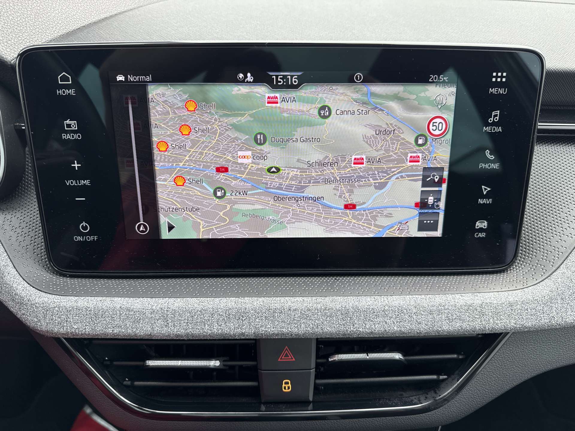 SKODA Kamiq 1.5 TSi Selection DSG-Automat-image-1