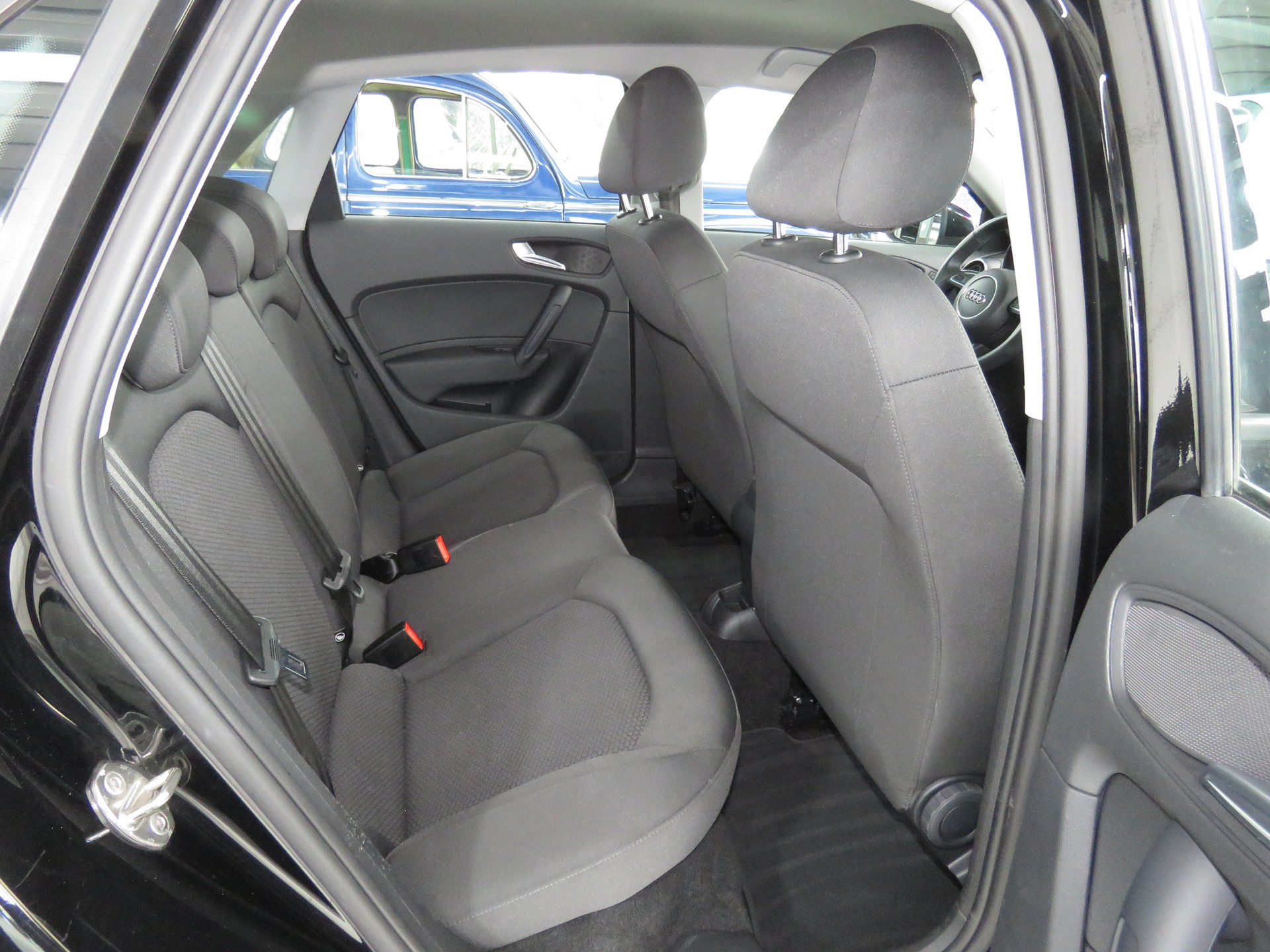 AUDI A1 Sportback 1.4 TFSI-image-12