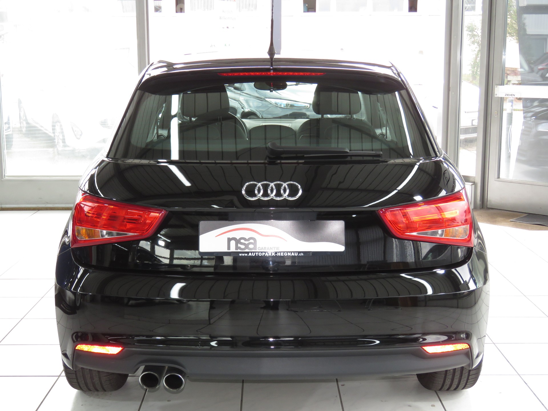 AUDI A1 Sportback 1.4 TFSI-image-4