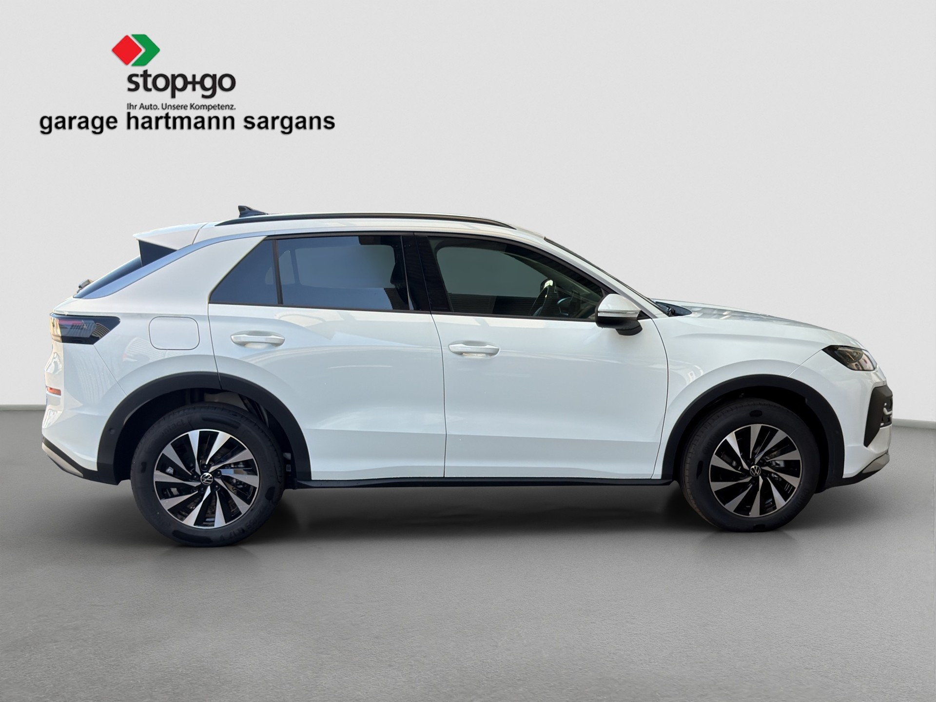 VW T-Roc 1.5 eTSI mHEV Life DSG-image-3