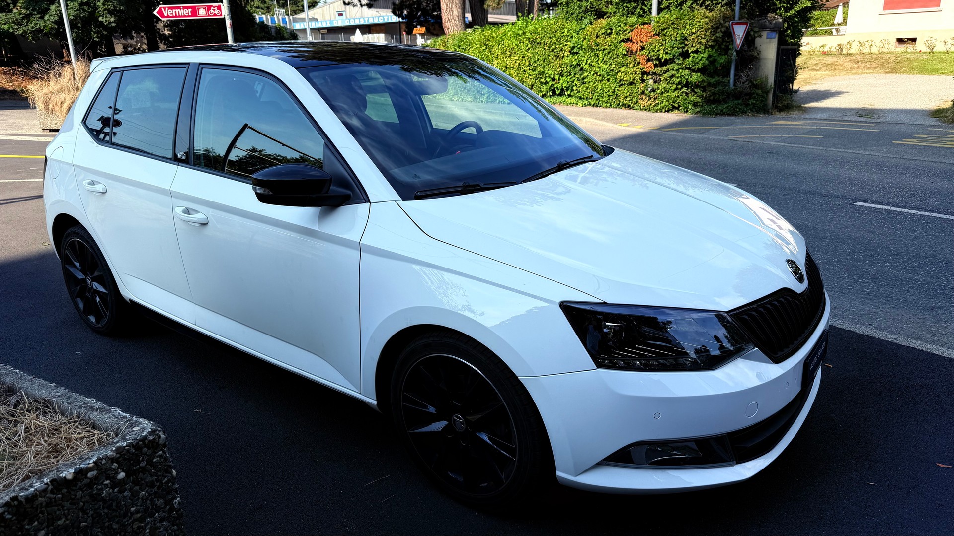 SKODA Fabia 1.2 TSI Monte Carlo DSG-image-2