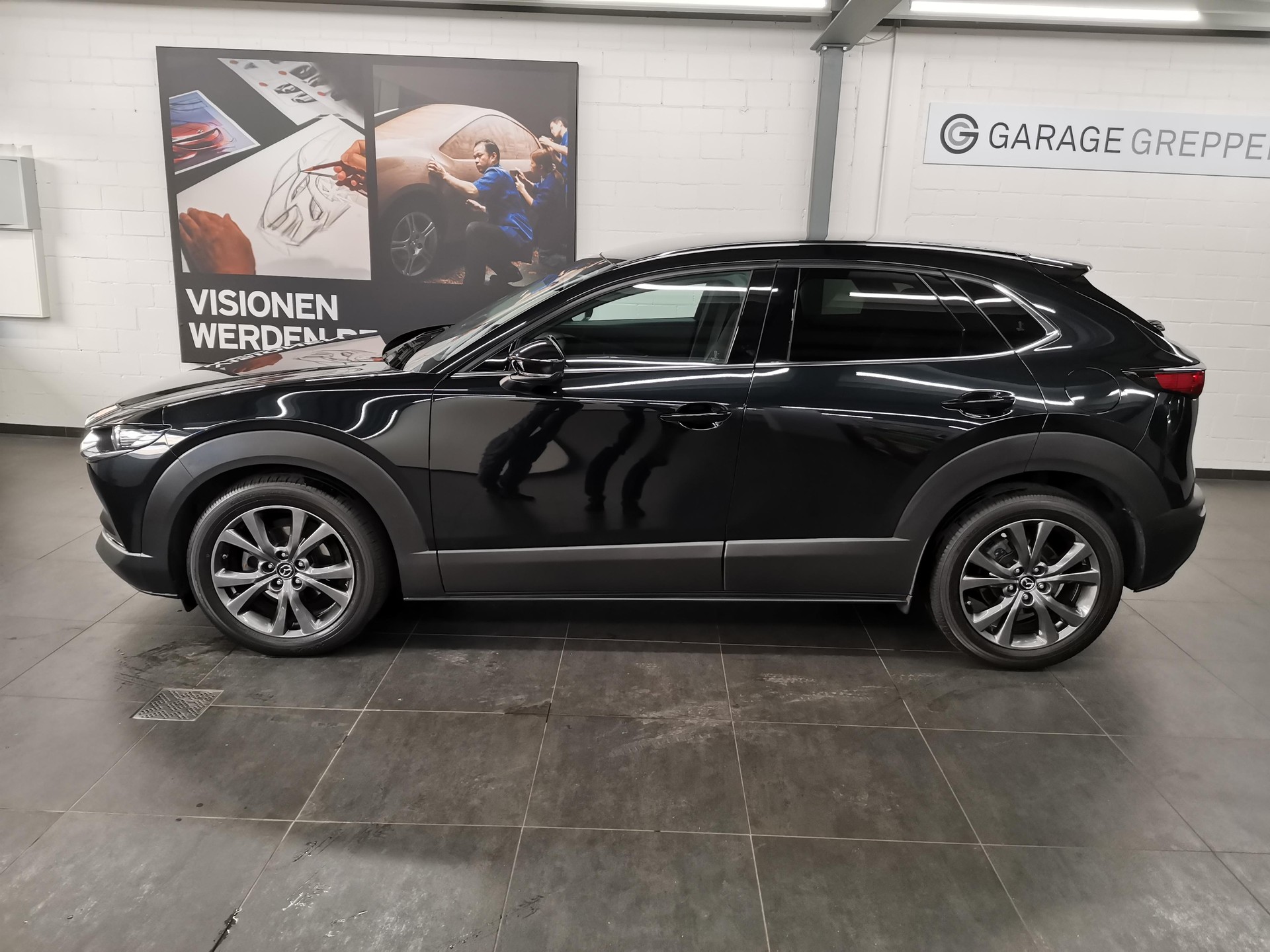 MAZDA CX-30 2.0 186 Revolution AWD-image-2