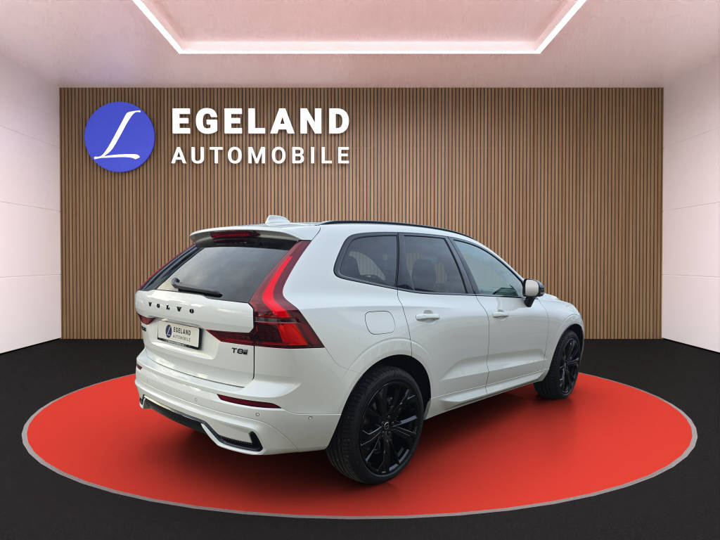 VOLVO XC60 2.0 T8 TE Black Edition eAWD-image-3
