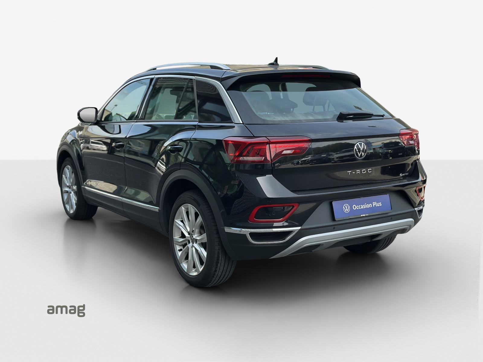 VW T-Roc 2.0 TSI Style DSG 4Motion-image-2
