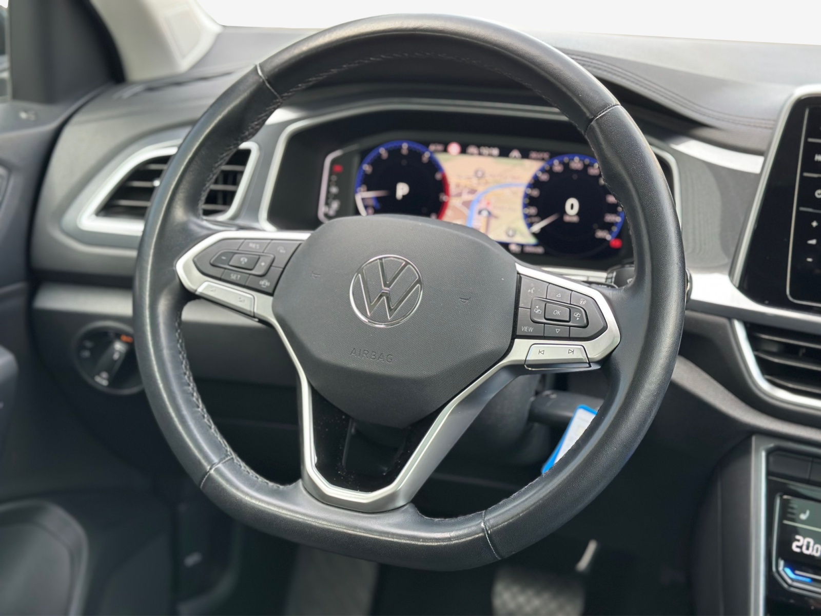 VW T-Roc 2.0 TSI Style DSG 4Motion-image-9