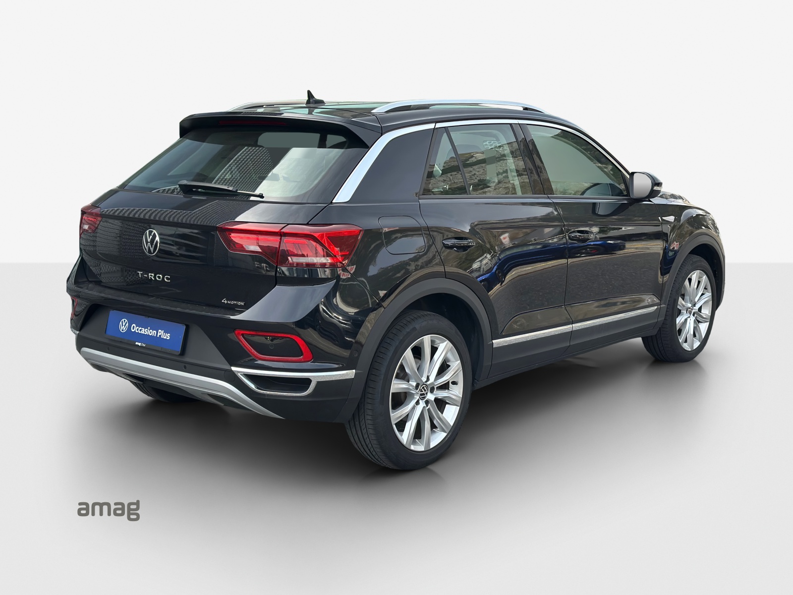 VW T-Roc 2.0 TSI Style DSG 4Motion-image-4