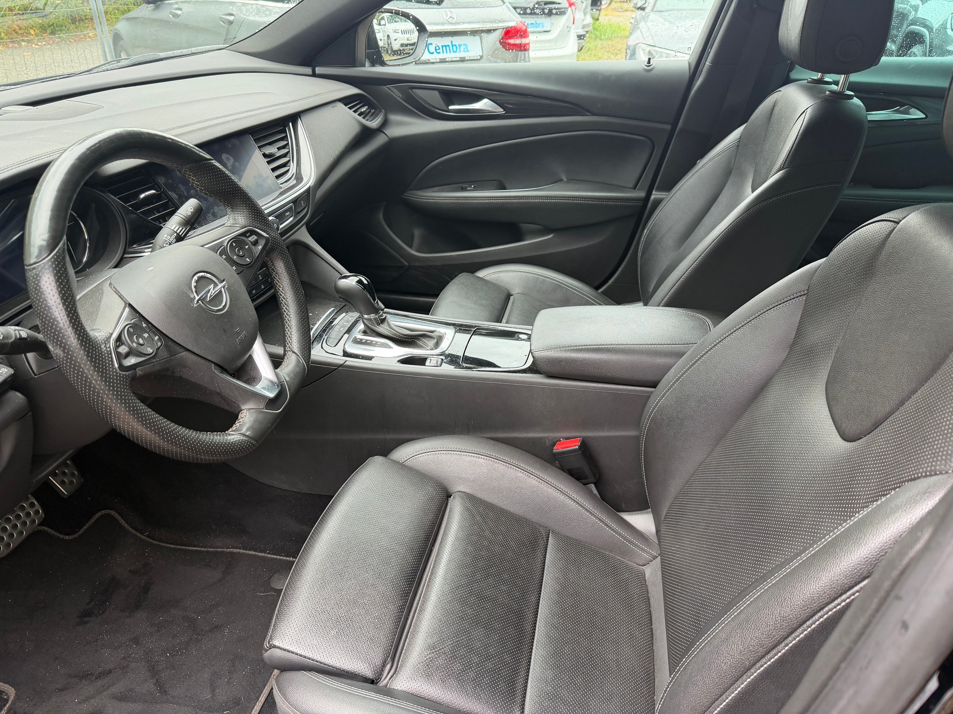 OPEL Insignia 2.0 CDTI 4WD Elegance Automatic-image-6