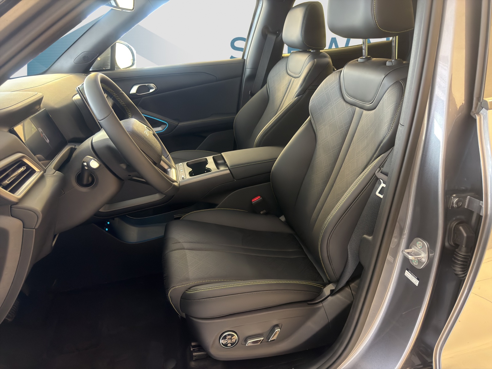 BYD Atto 2 DM-i Boost-image-8
