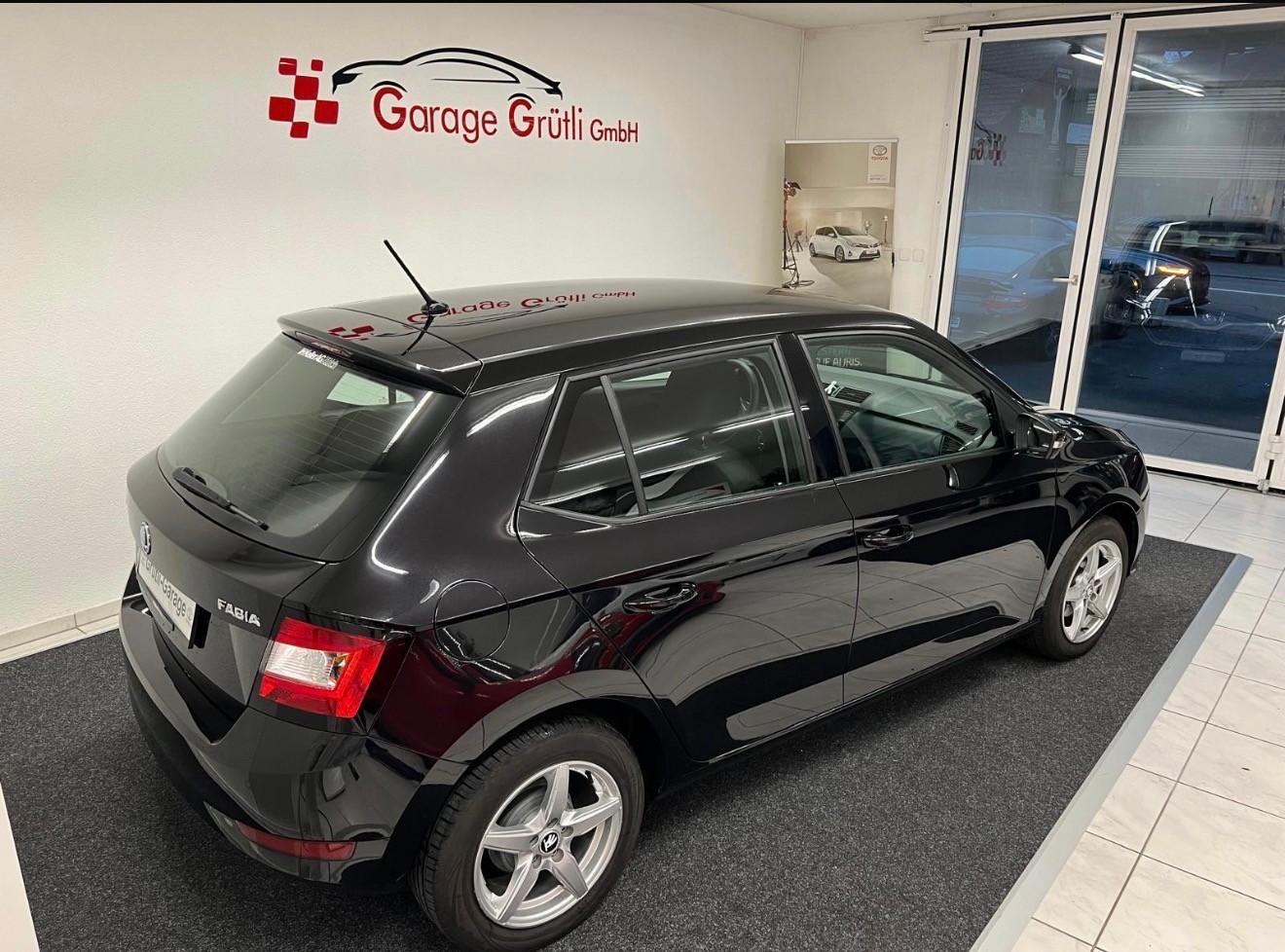 SKODA Fabia 1.0 MPI Active-image-4