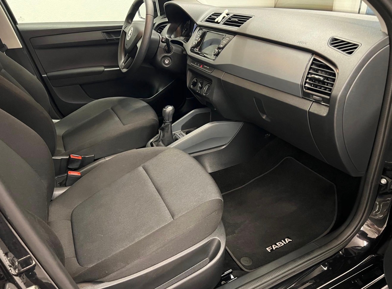 SKODA Fabia 1.0 MPI Active-image-7