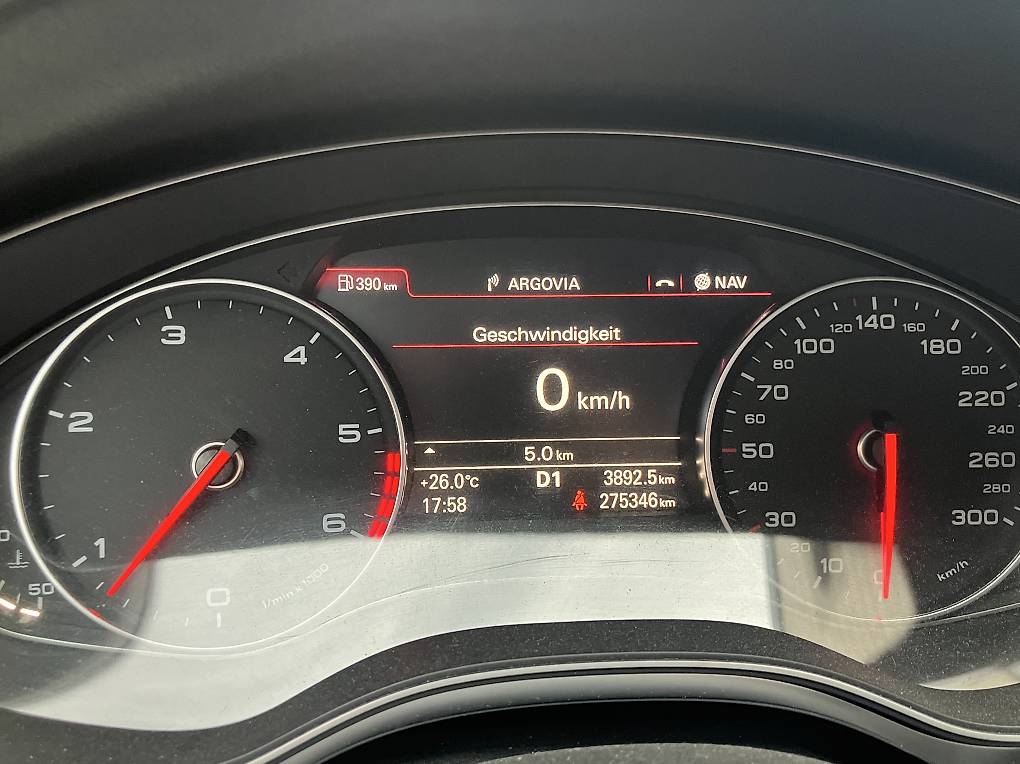 AUDI A6-image-4