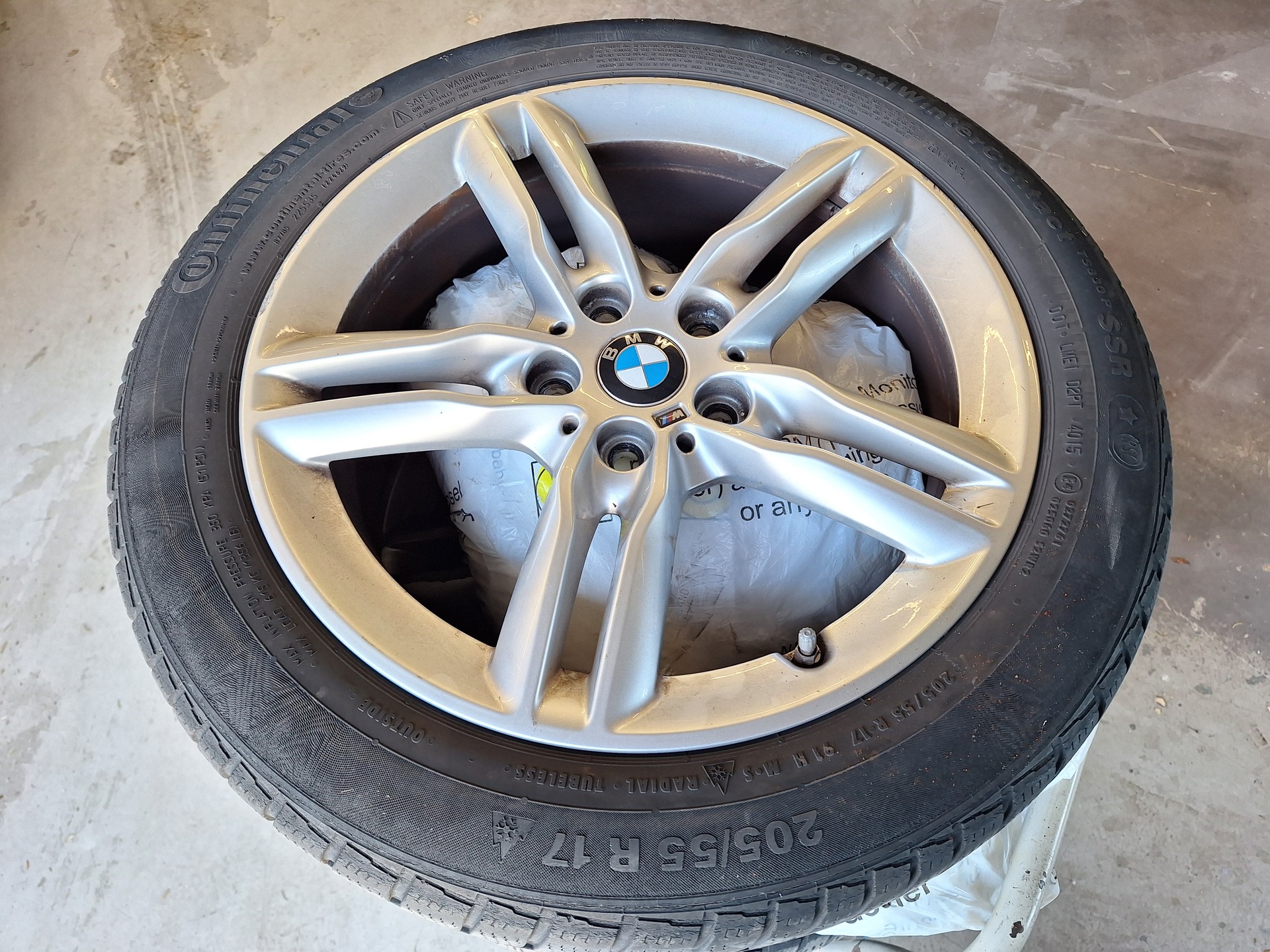 BMW 225i xDrive Active Tourer Steptronic-image-13
