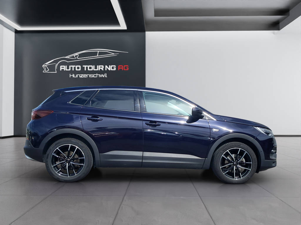 OPEL Grandland X 1.6 T Ultimate-image-1