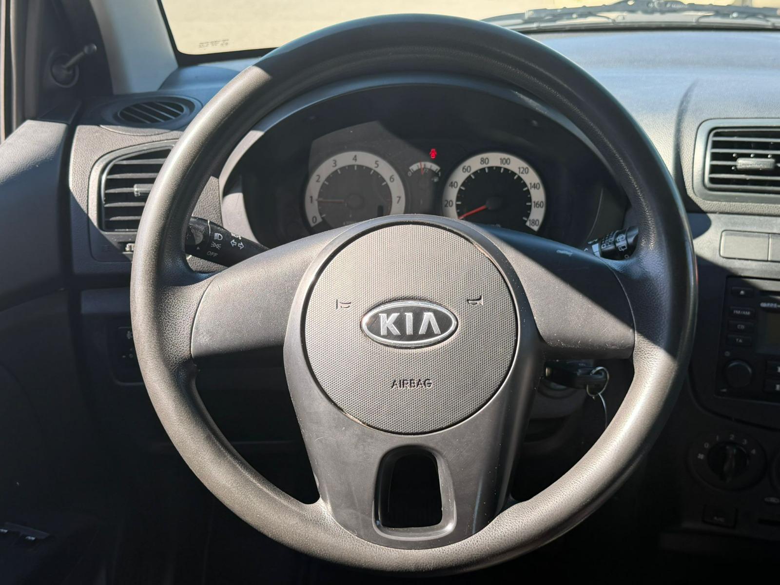 KIA Picanto 1.1 Classic-image-8