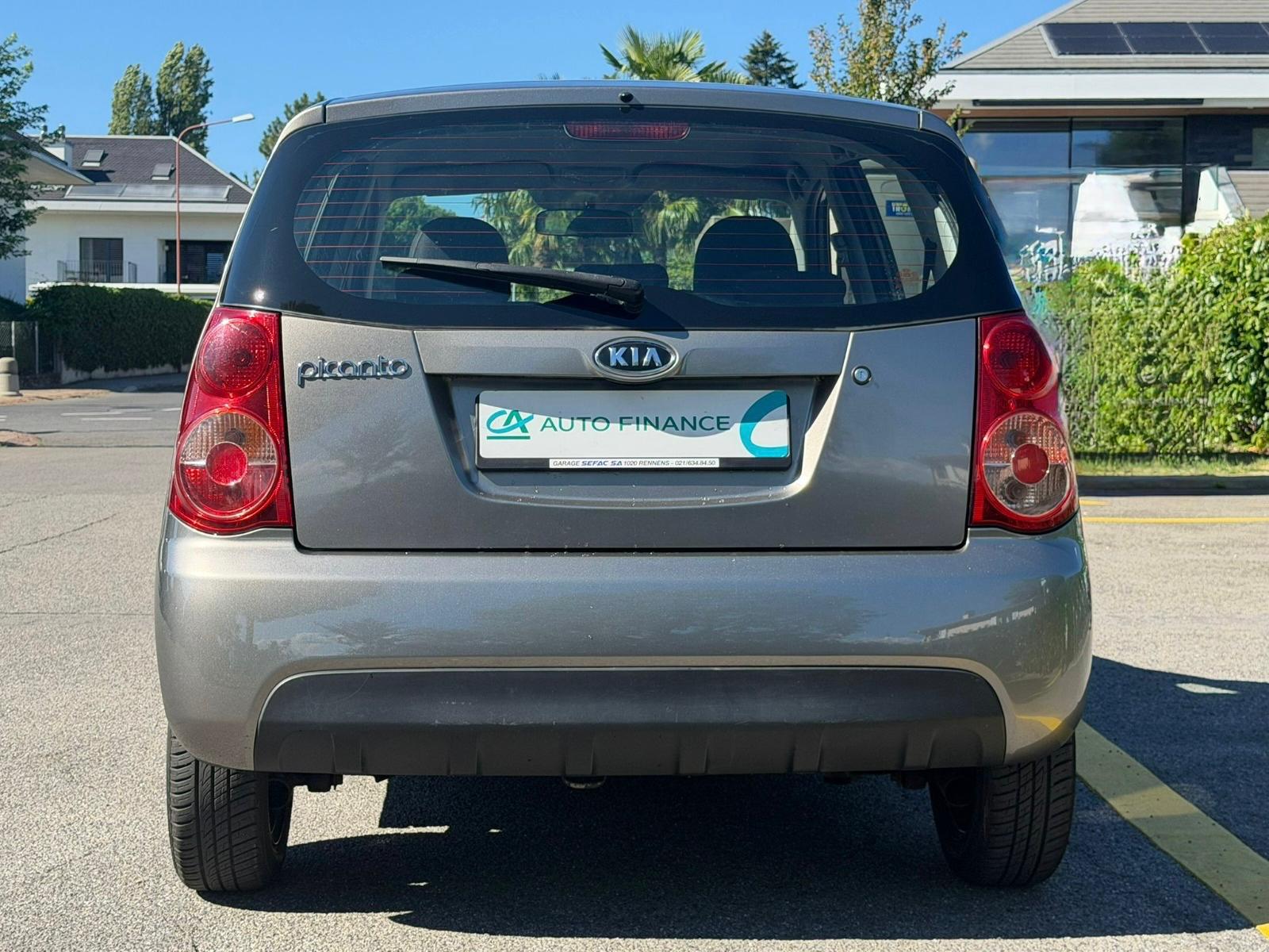 KIA Picanto 1.1 Classic-image-4