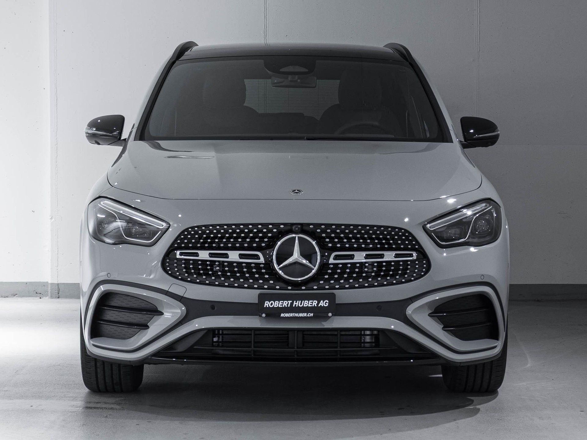 MERCEDES-BENZ GLA 250 4MATIC Swiss Star-image-2