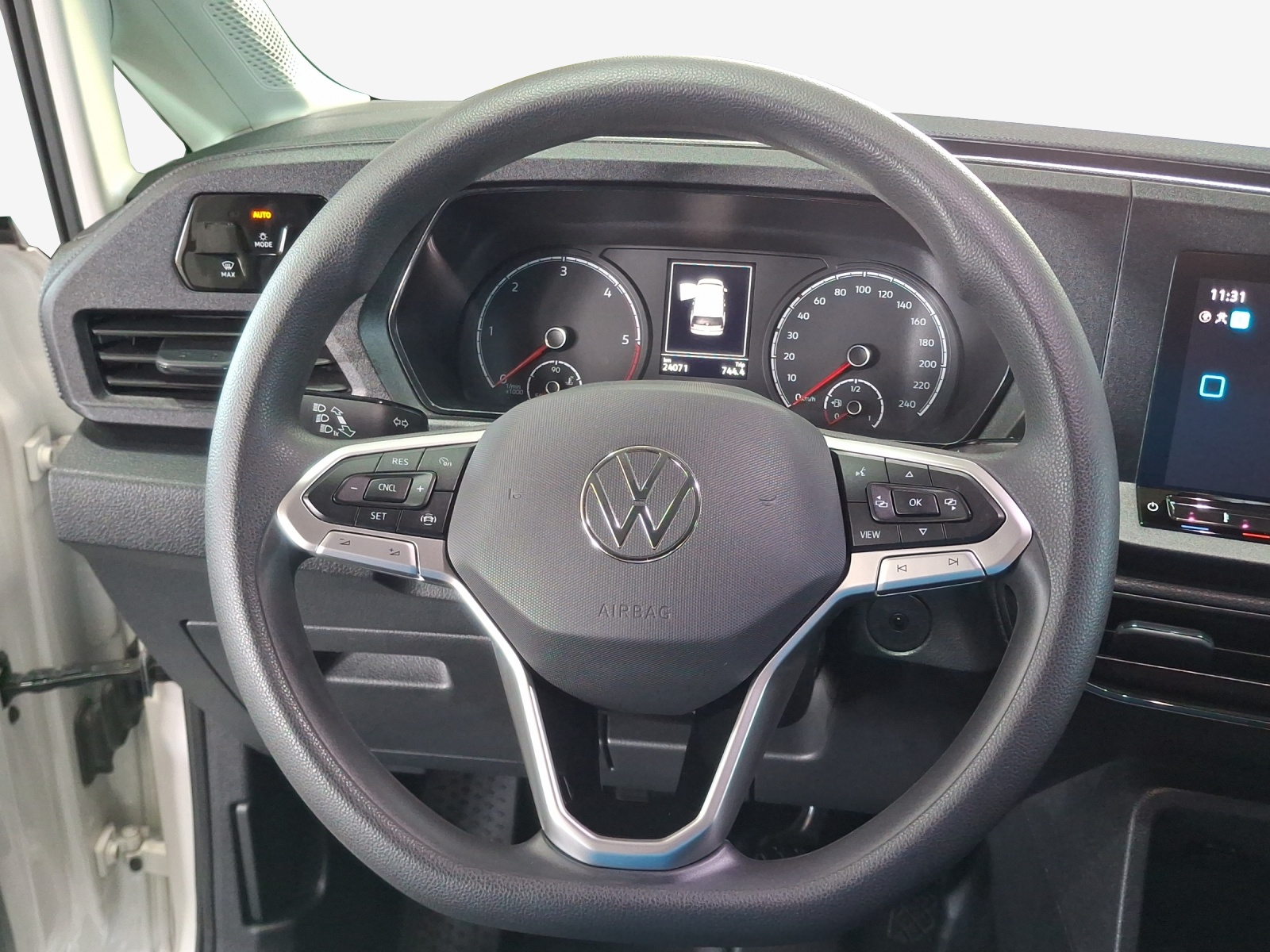 VW Caddy Cargo 2.0TDI-image-9