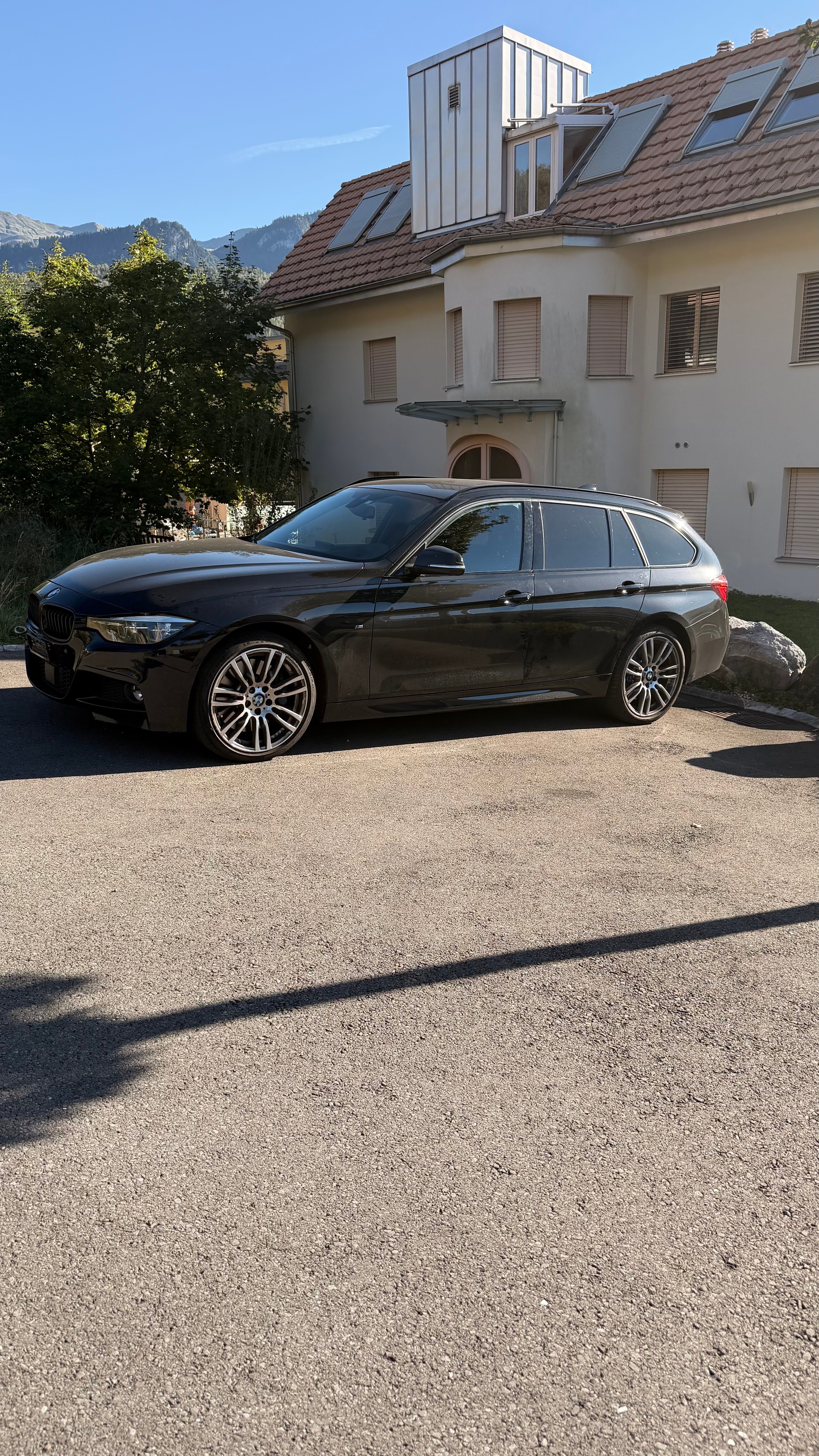 BMW 335d xDrive-image-1