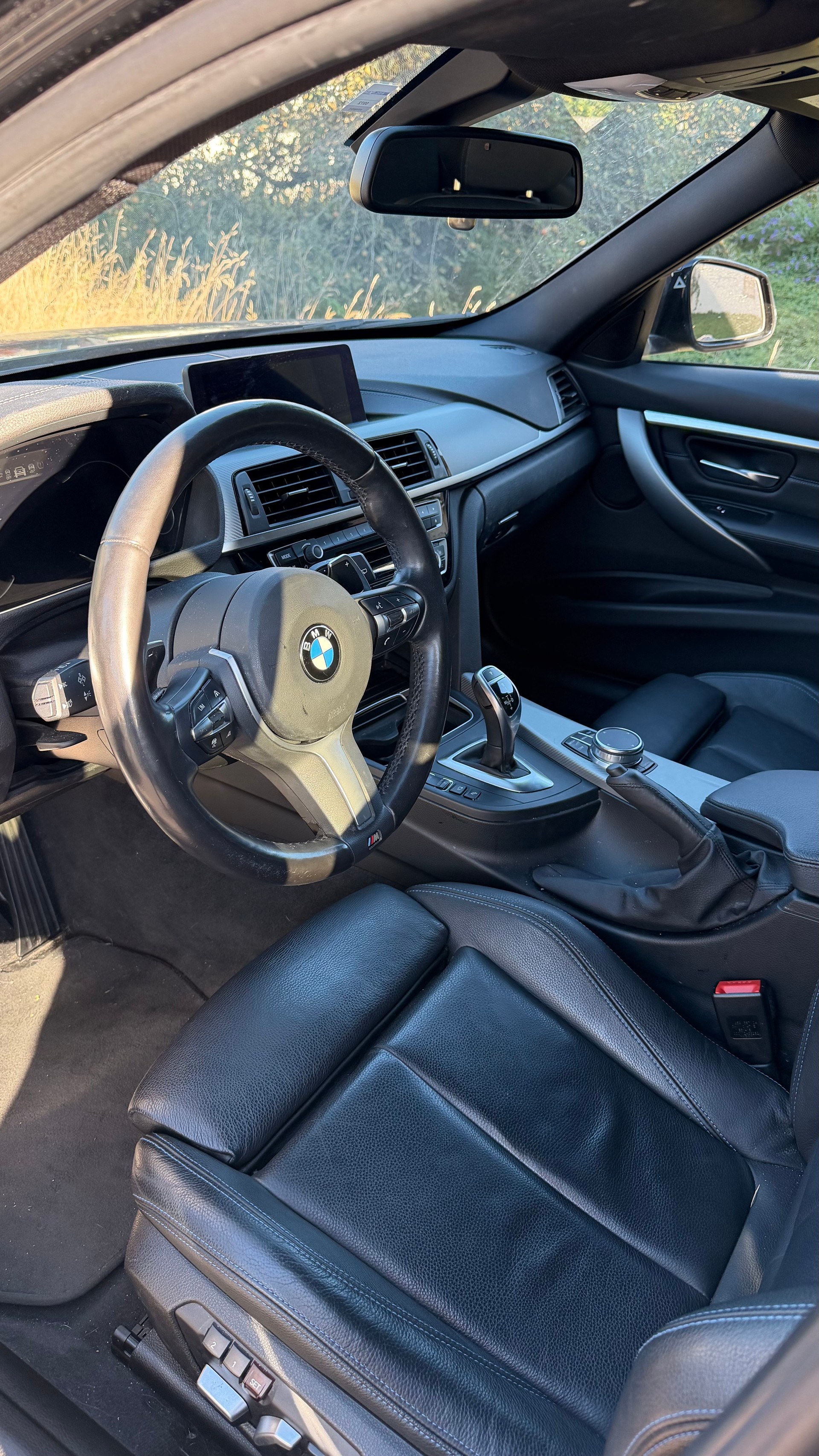 BMW 335d xDrive-image-5