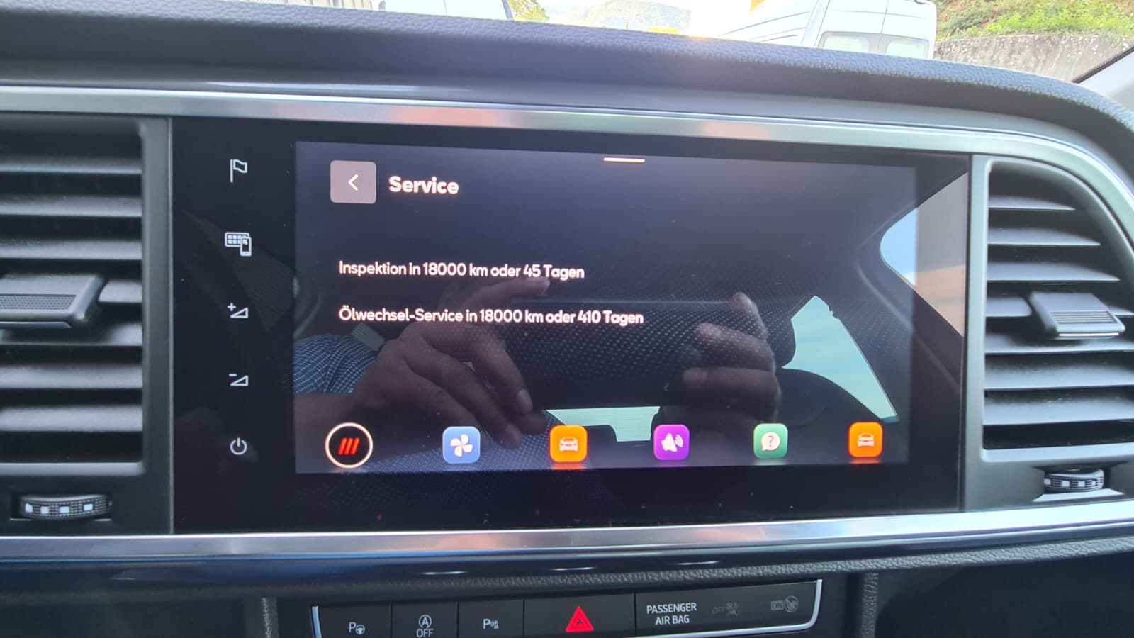 SEAT Ateca 1.5 TSI EVO DSG Style ** Gr-Navi RF-Kamera ** Sitzheizung ** PDC V+H ** Frisch Ab MFK & Service **-image-14