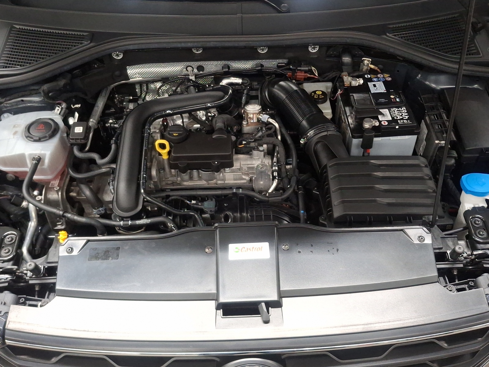 VW T-Roc 1.0 TSI Advance-image-13