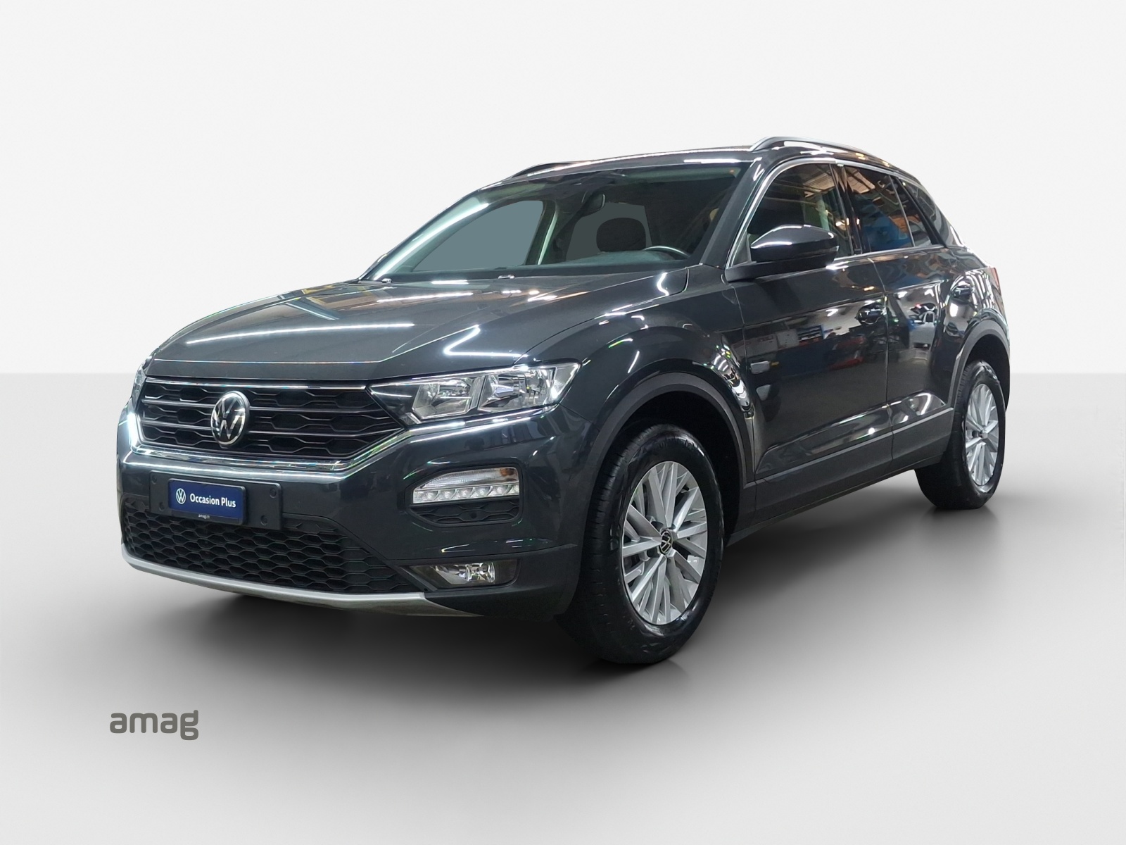 VW T-Roc 1.0 TSI Advance-image-0