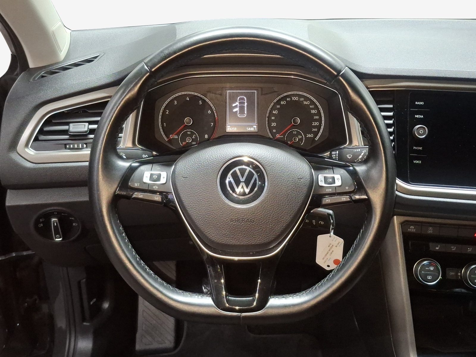 VW T-Roc 1.0 TSI Advance-image-9