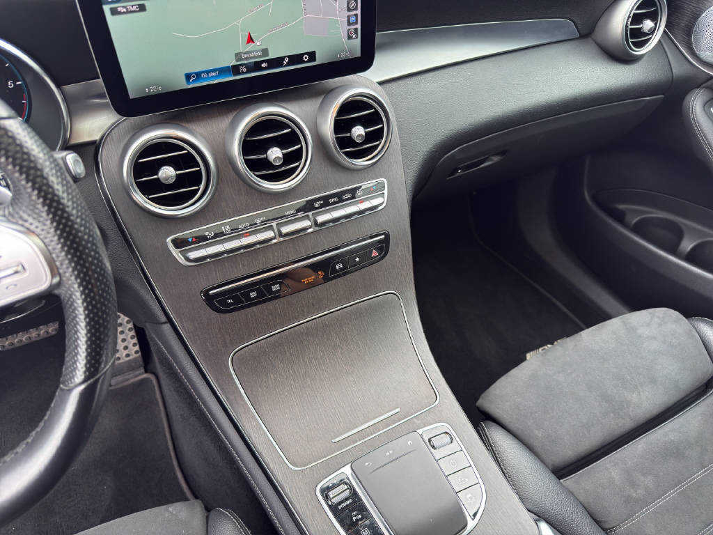 MERCEDES-BENZ GLC 300 d AMG Line 4m Coupé-image-7