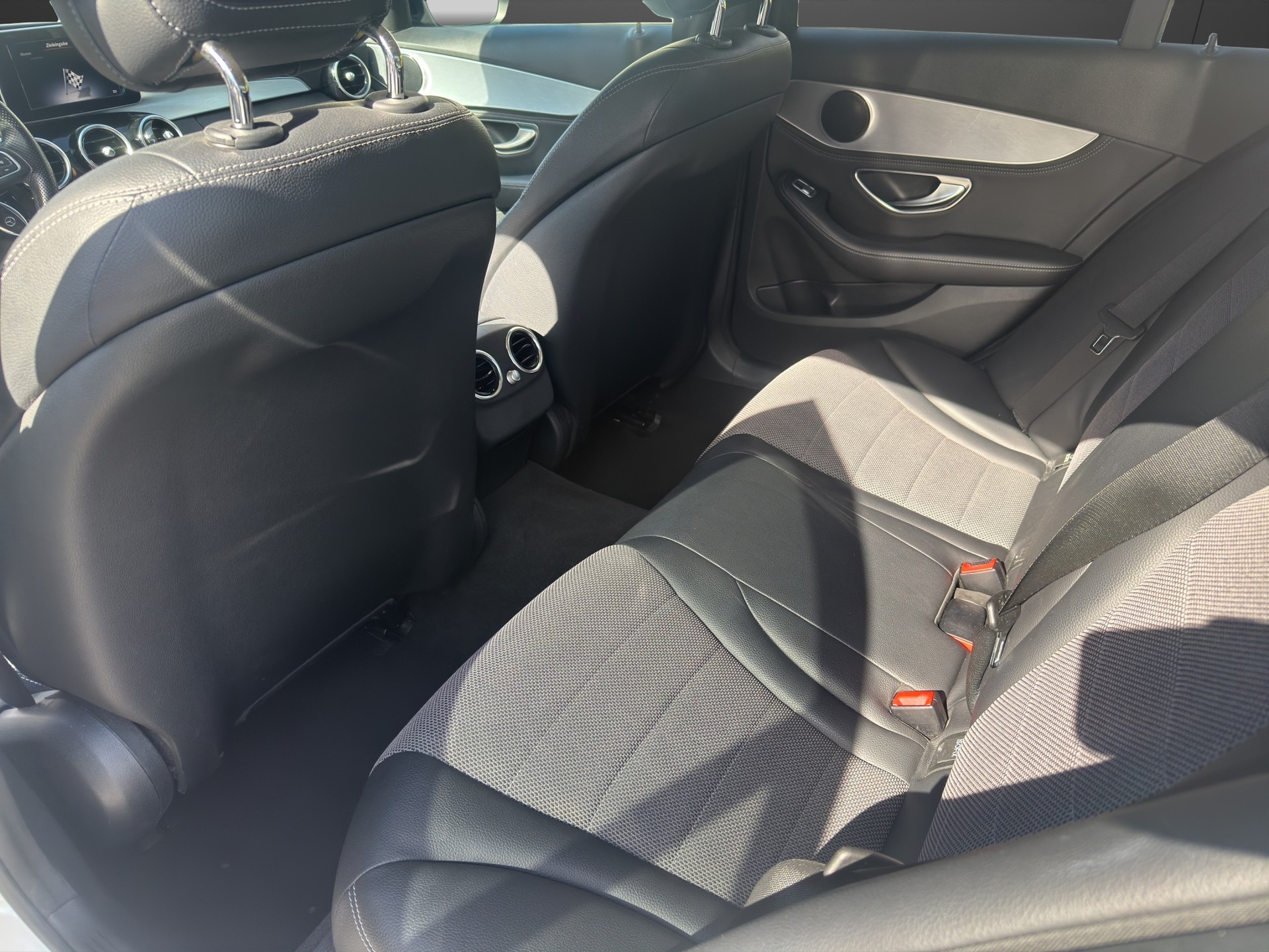 MERCEDES-BENZ C 180 Avantgarde 7G-Tronic-image-10