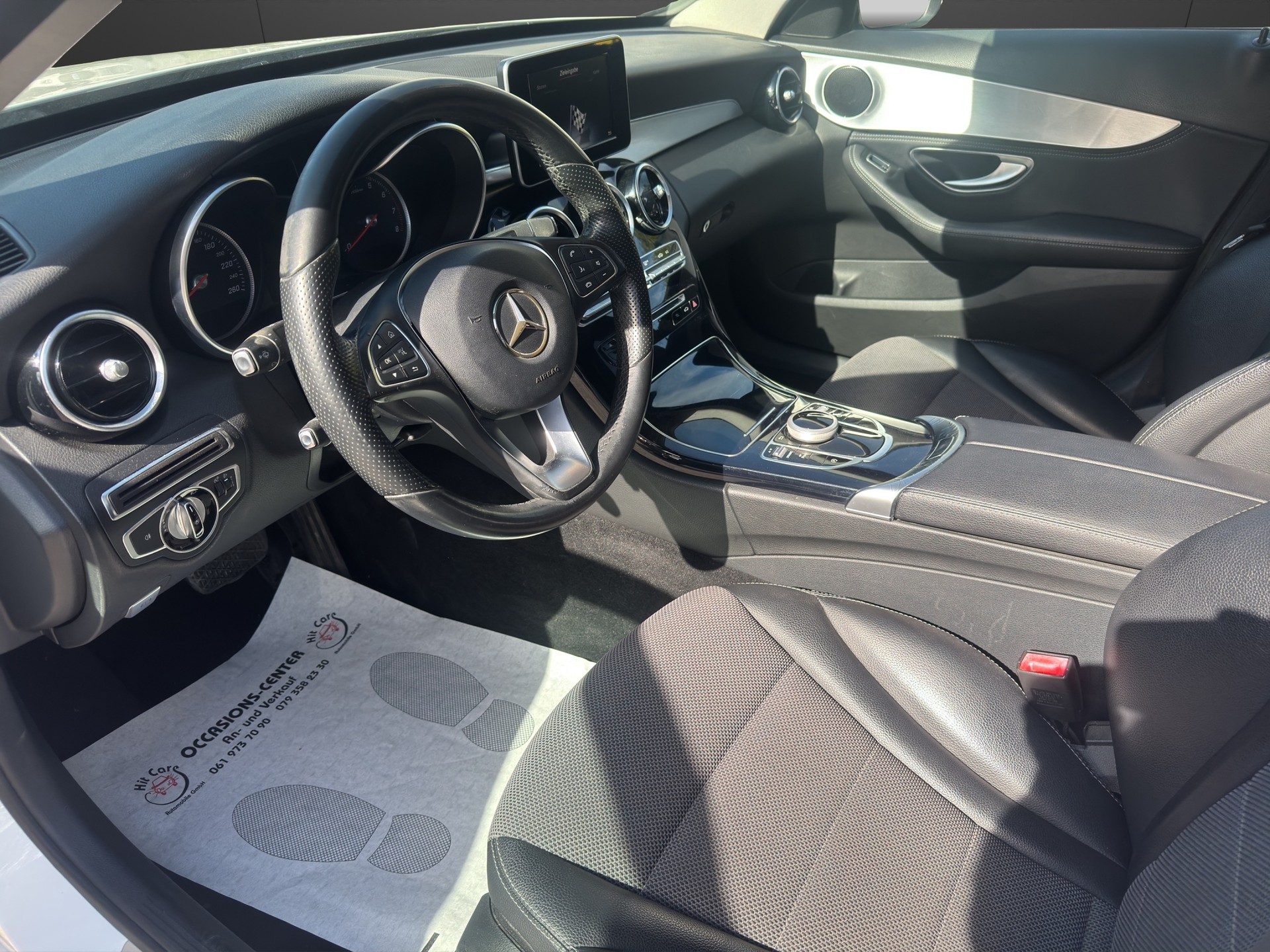 MERCEDES-BENZ C 180 Avantgarde 7G-Tronic-image-13