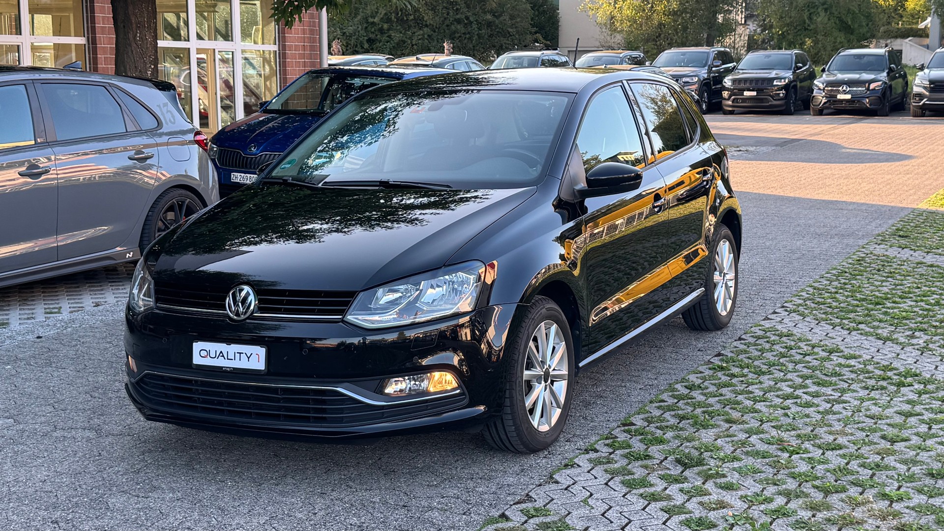 VW Polo 1.0 BMT Trendline-image-1