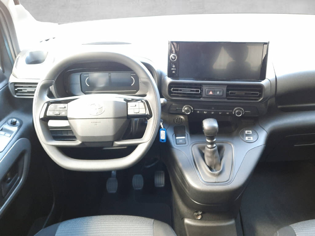 TOYOTA Proace City Verso L2 1.2 110 Comfort-image-5