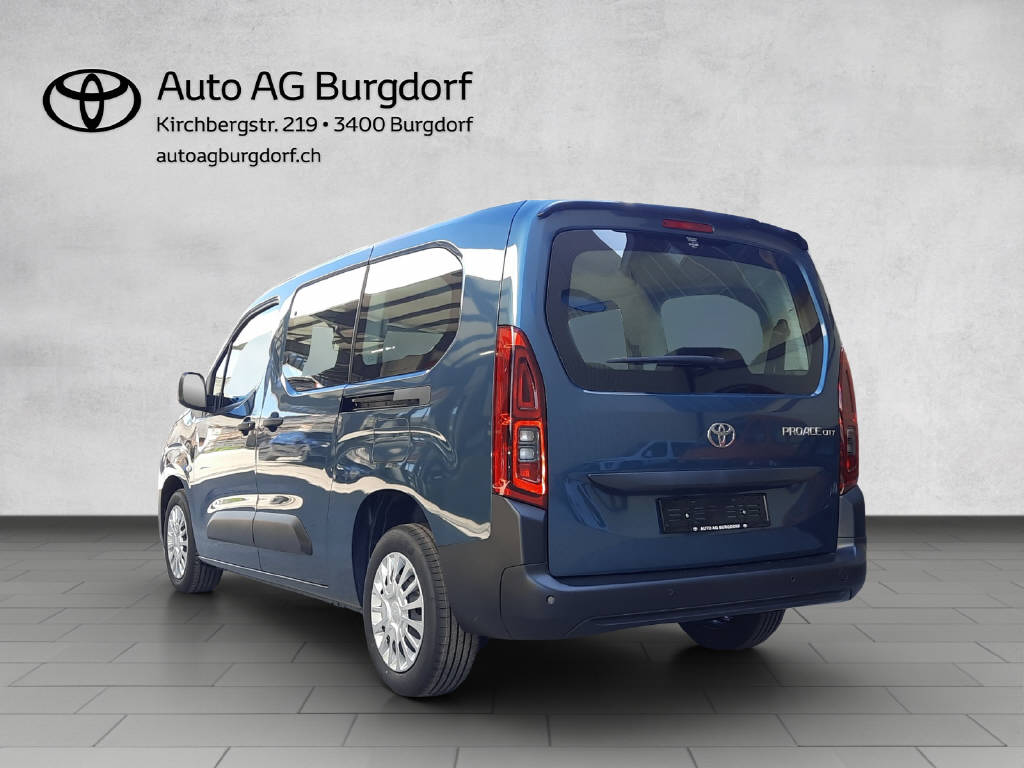 TOYOTA Proace City Verso L2 1.2 110 Comfort-image-2