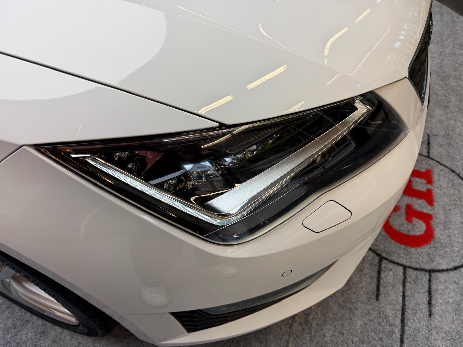 SEAT Leon 1.8 TSI FR-image-8